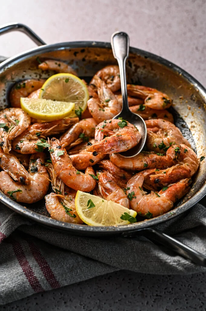 Garnalen in knoflookolie 11 garnalen in knoflook