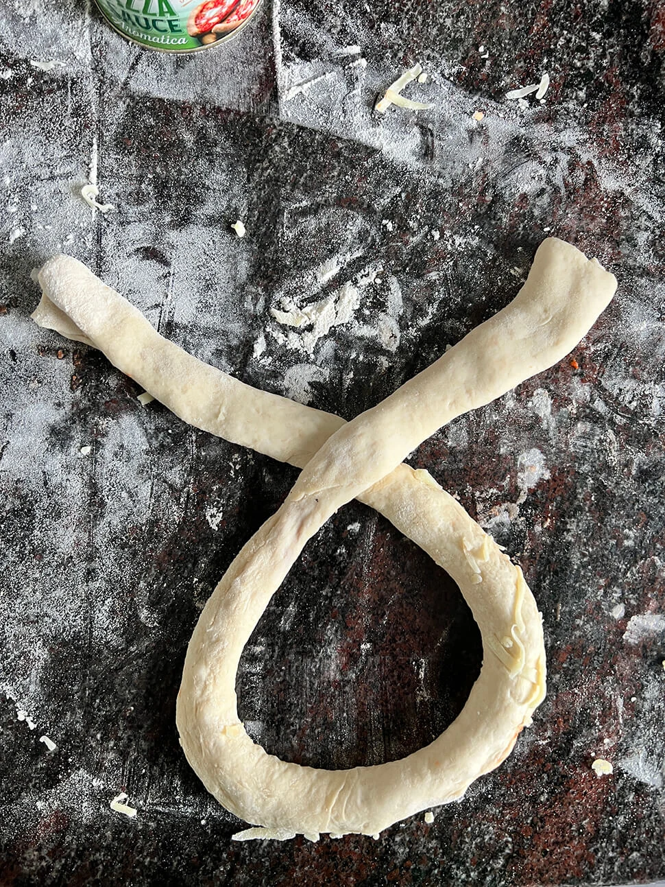 Pizza pretzels (Fastfood Friday) 2 pretzel vouwen