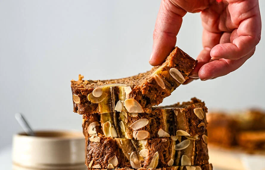 Bananenbrood recept met gekarameliseerde banaan 6 bananenbrood maken