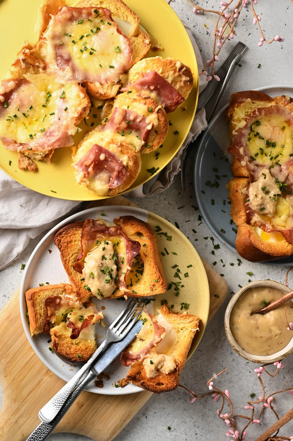 Croque Madame plaat tosti's (Fastfood Friday) 1 bechamelsaus maken