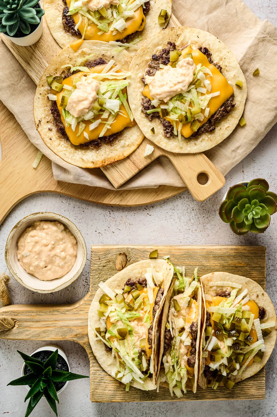 Big Mac pizza 2 BigMac Smash tacos