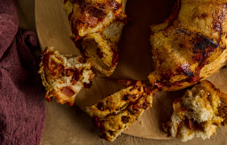 Pizza Monkeybread (Fastfood Friday) 7 monkey bread
