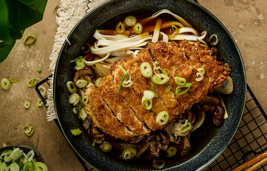 Udon noedelsoep met Kip Katsu 6 udon noedelsoep