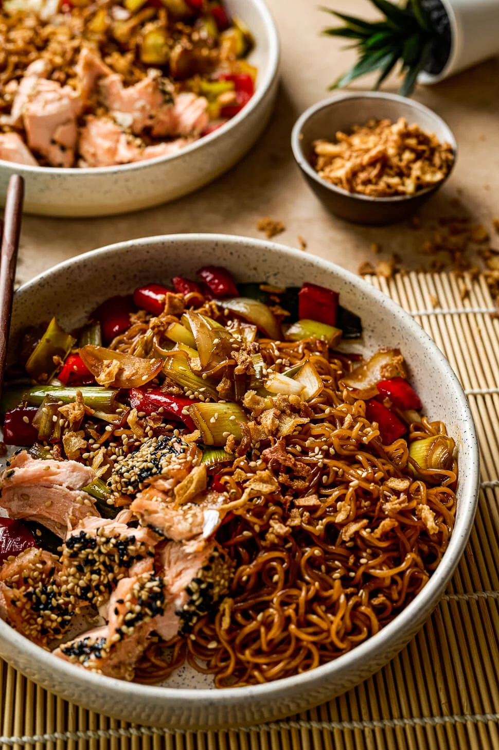 Snelle noedels met zalm en ketjap 4 noedels met ketjap