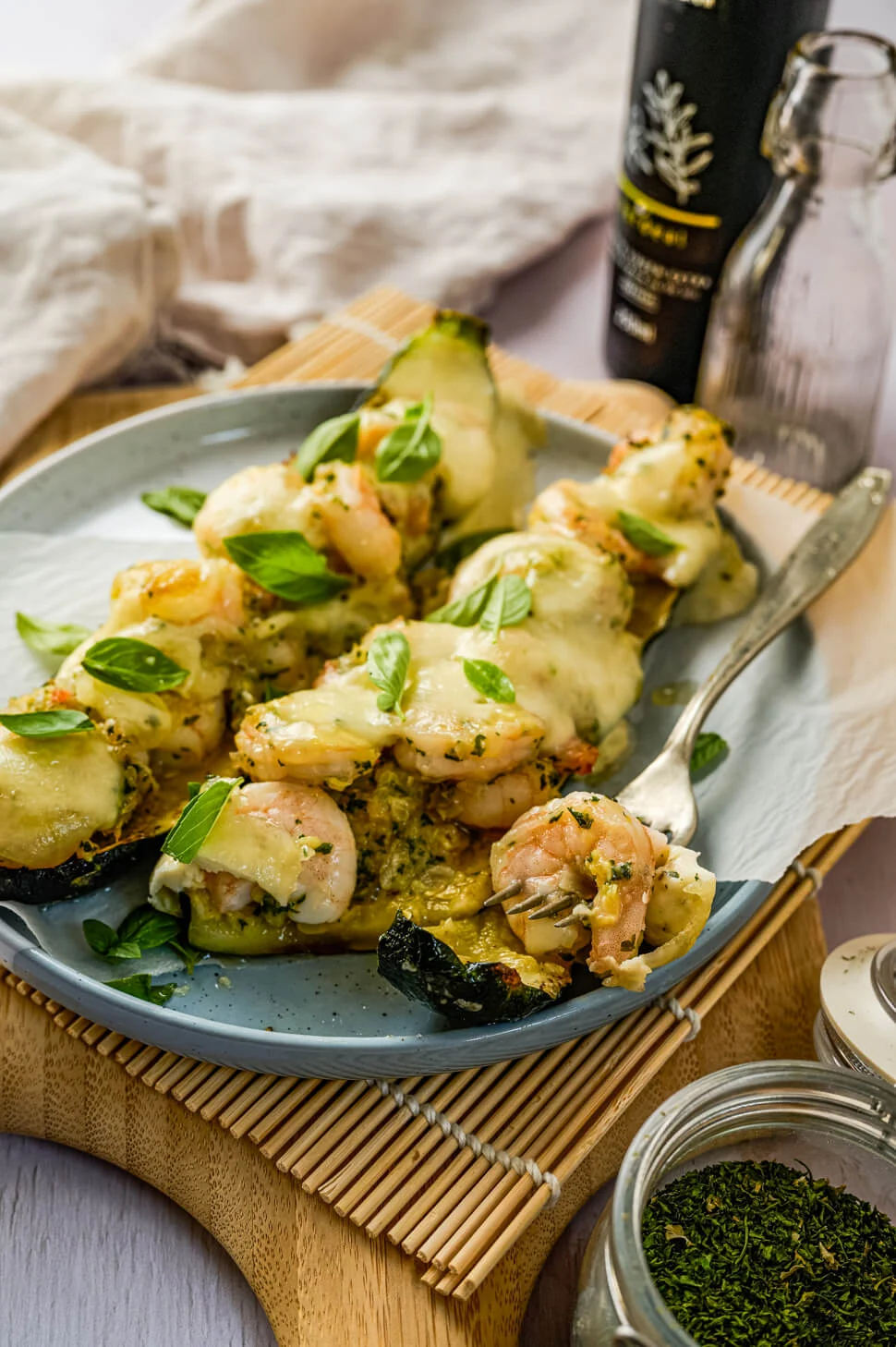 Gevulde courgette met knoflookgarnalen 6 gevulde courgette