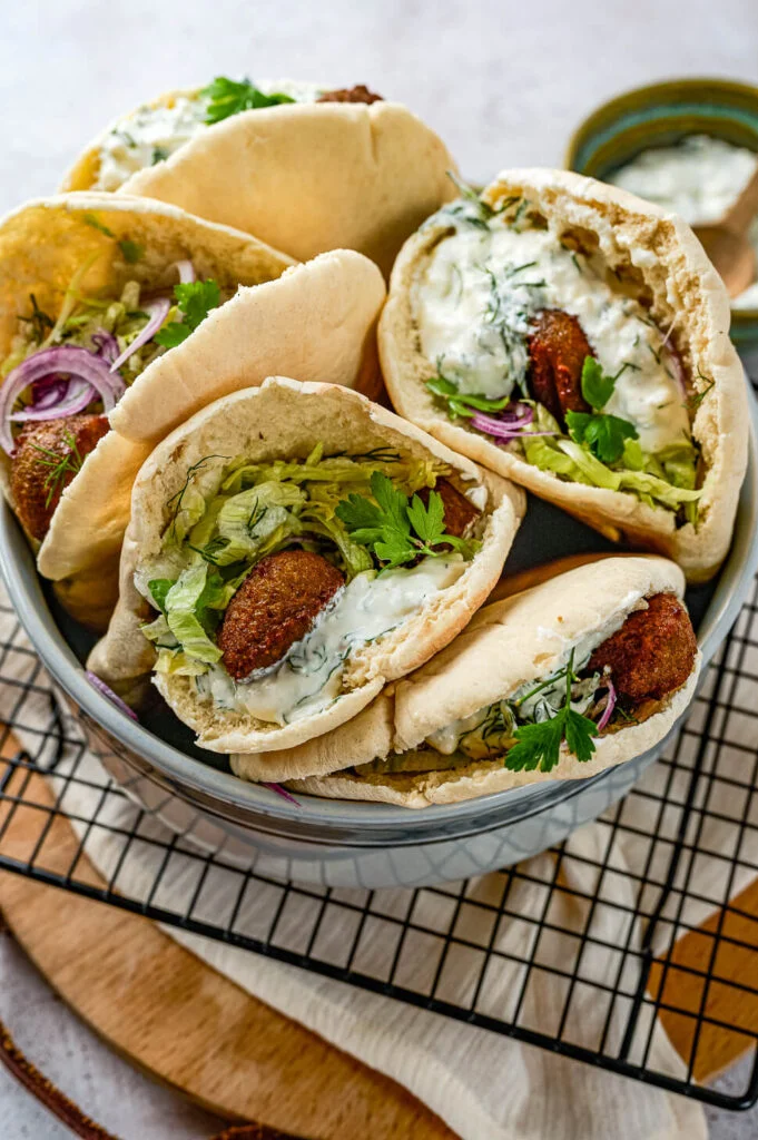 Pita falafel recept met Haydari (Fastfood Friday) 2 haydari