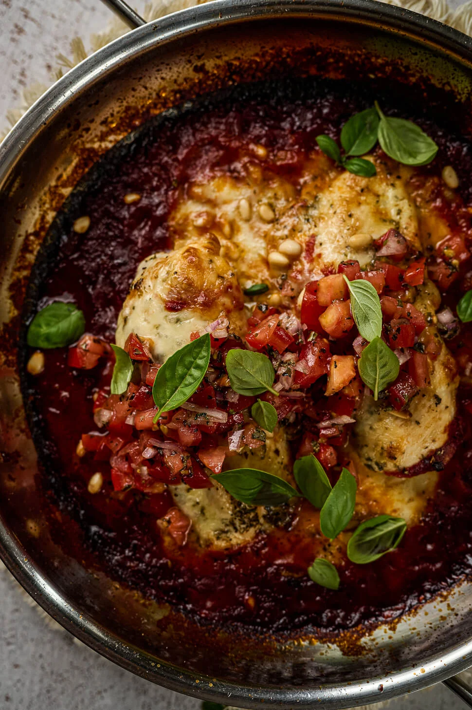 Kip met mozzarella en tomatensalsa 6 kip met mozzarella uit de oven