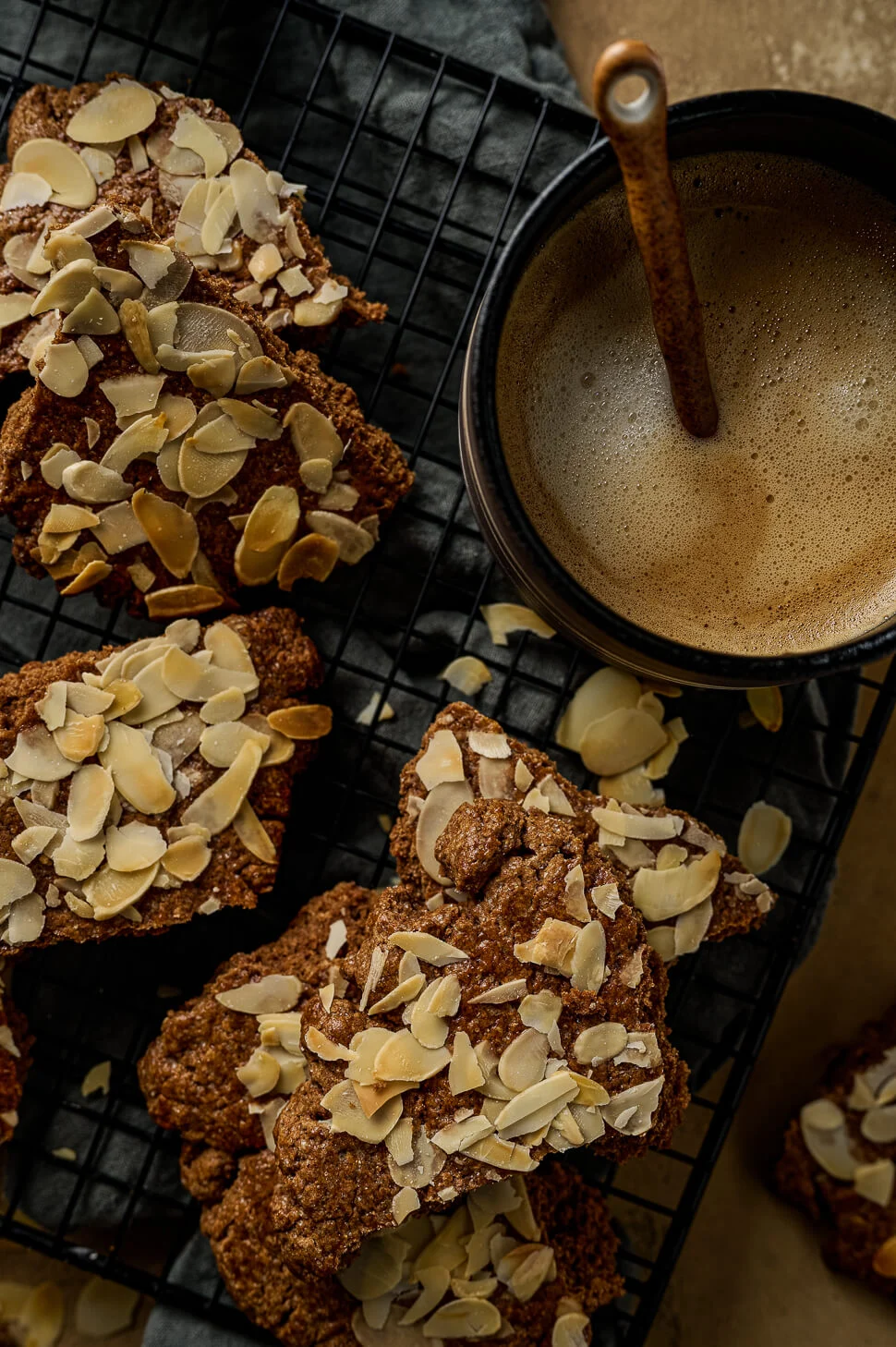 Speculaasbrokken met amandel 3 speculaasbrokken