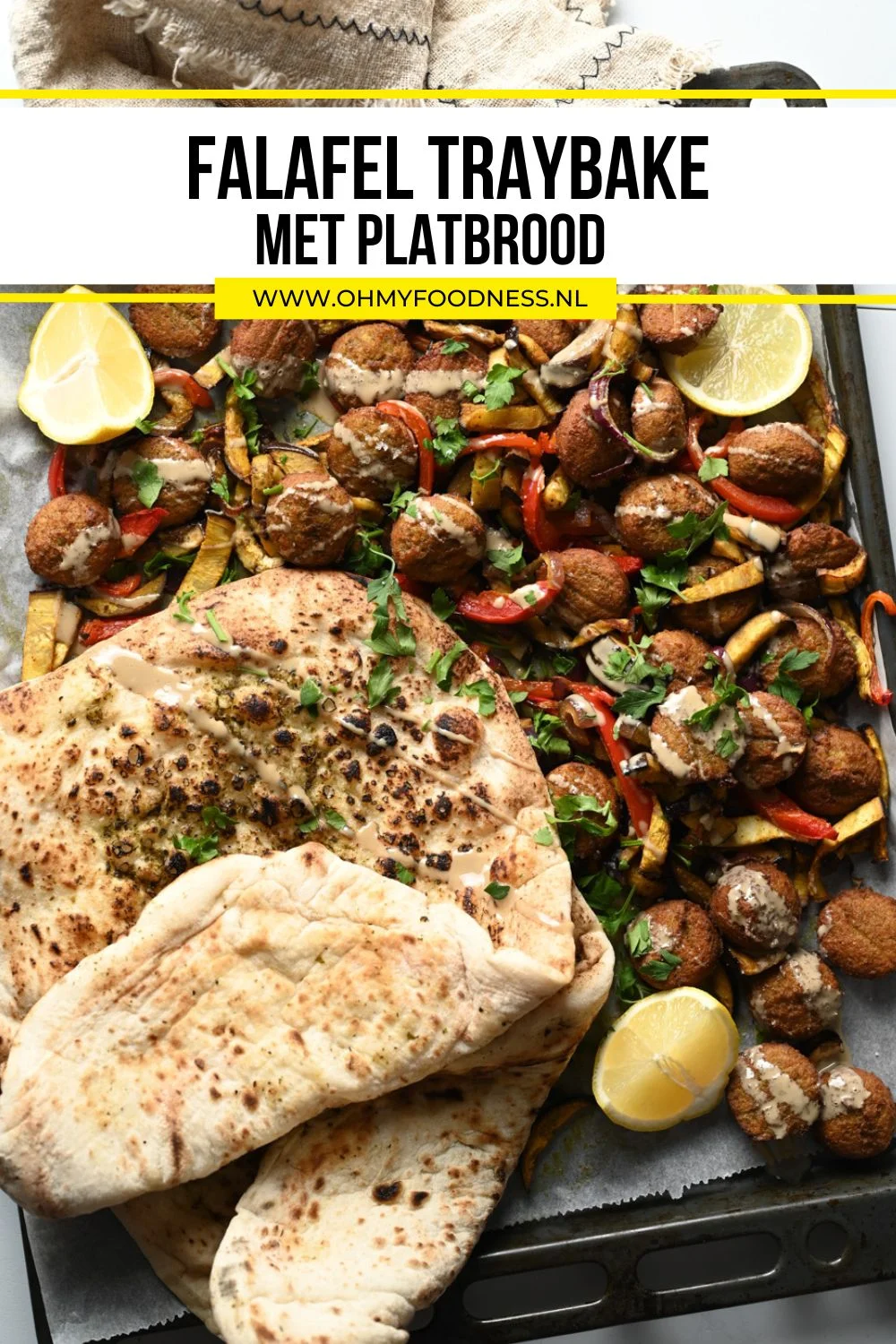 Falafel traybake met platbrood 3 traybake recept met falafel