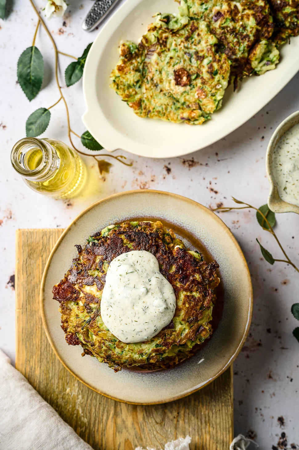 Griekse Courgette koekjes (Kolokithokeftedes) 1 griekse courgettekoekjes