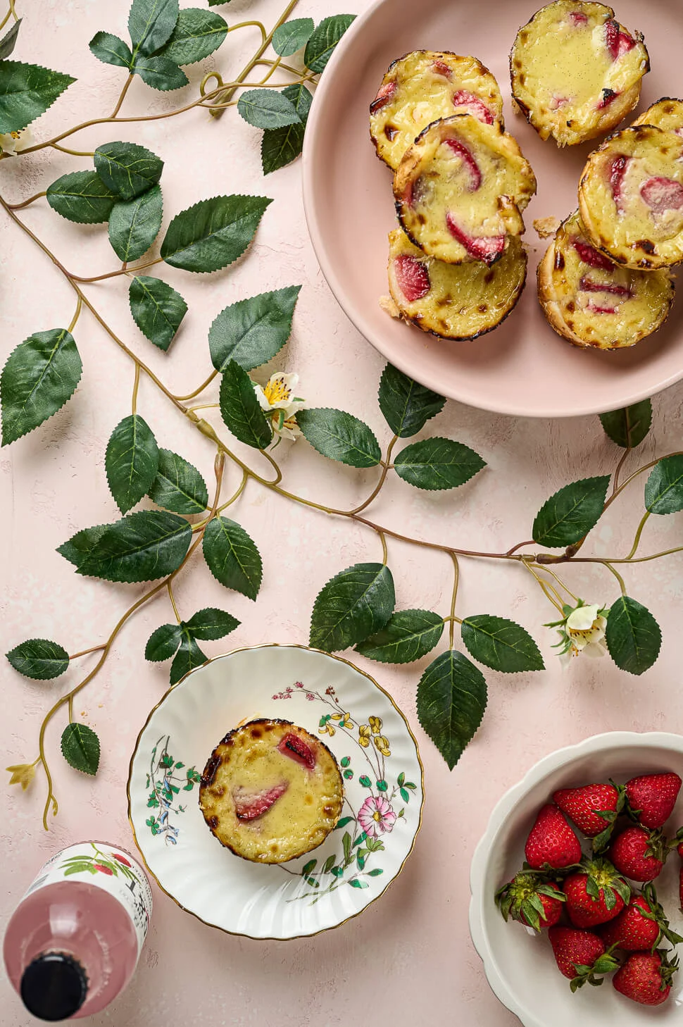 Custard taartjes met aardbei 1 aardbeientaartjes met vanille