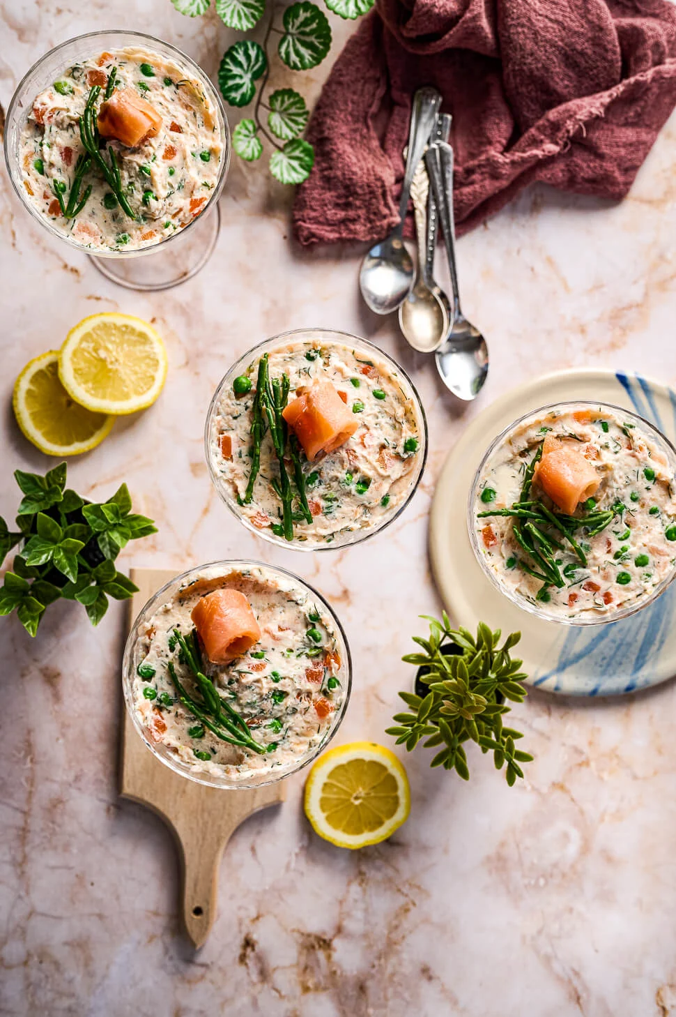 Gerookte zalmmousse in een glaasje 1 voorgerecht gerookte zalm