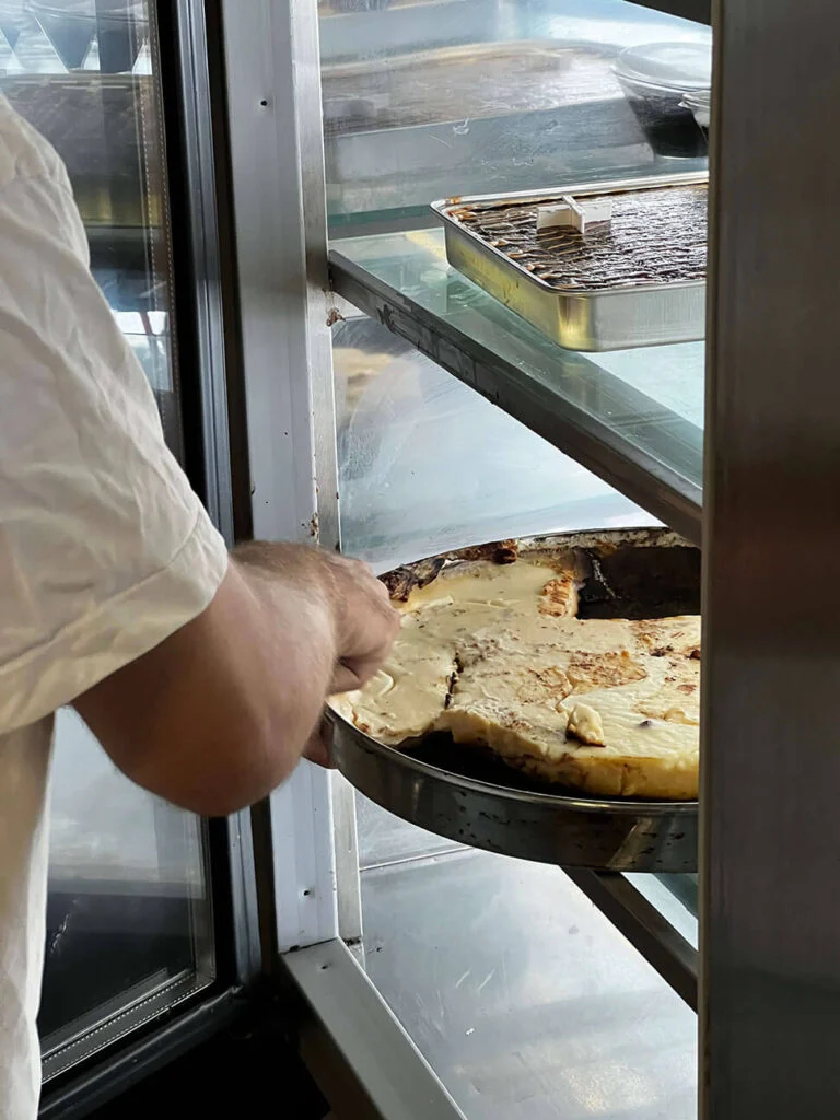 Eten in Çesme (Turkije) 3 Girit Pastanesi