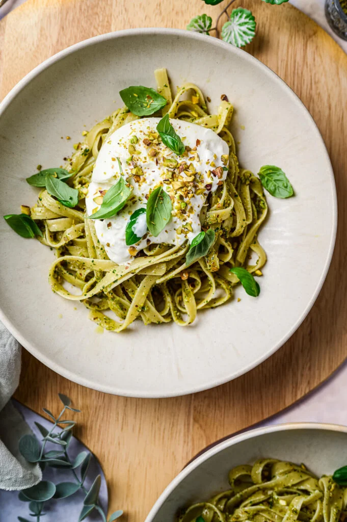 Pasta met burrata & pistache pesto 2 pasta pesto burrata