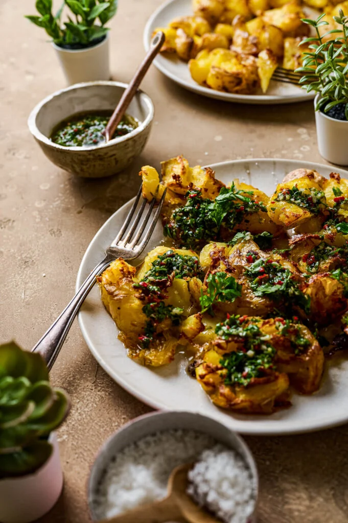 Smashed potatoes met chimichurri 2 smashed potatoes Chimichurri