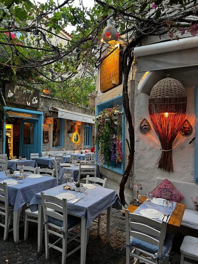 Doen in Çesme (Turkije) 2 Alacati