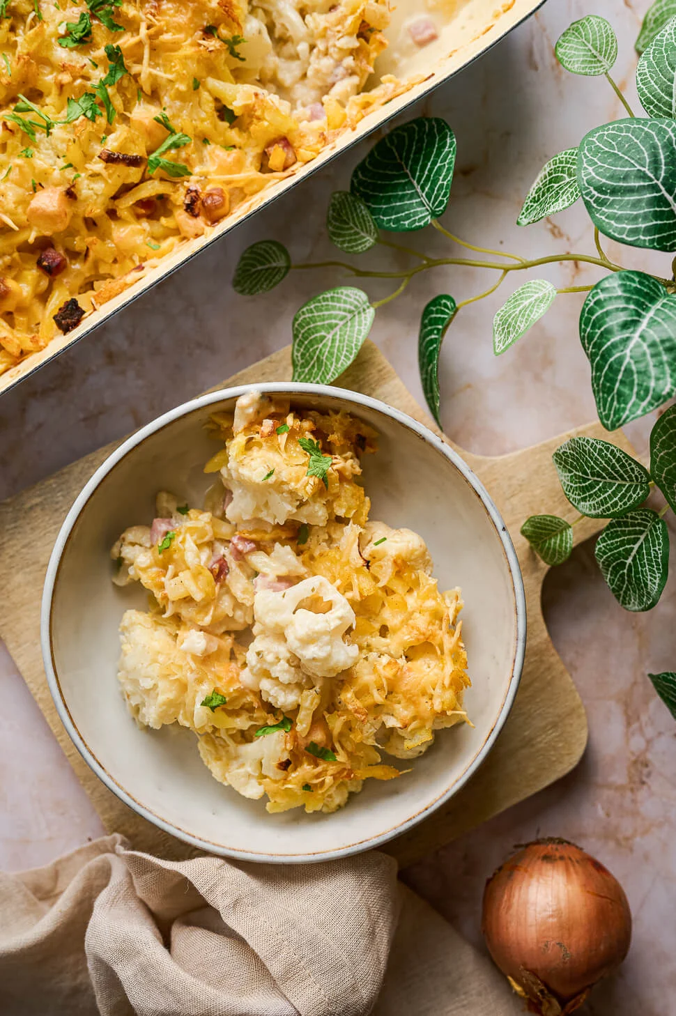 Bloemkool ovenschotel met rösti 2 gegratineerde bloemkool uit de oven