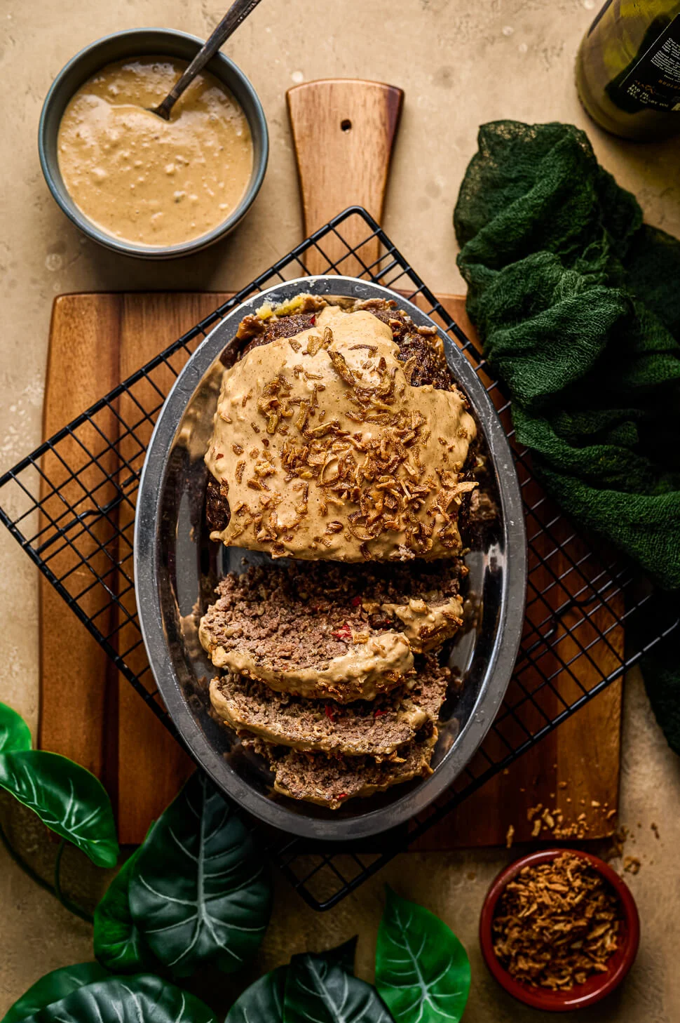 Gehaktbrood recept met pindasaus 1 gehaktbrood met pindasaus