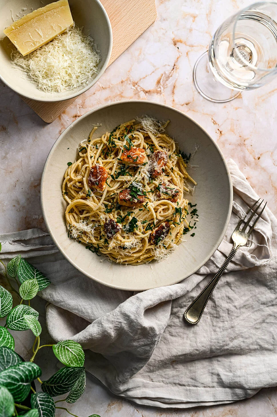 Spaghetti carbonara met halloumi 1 carbonara halloumi