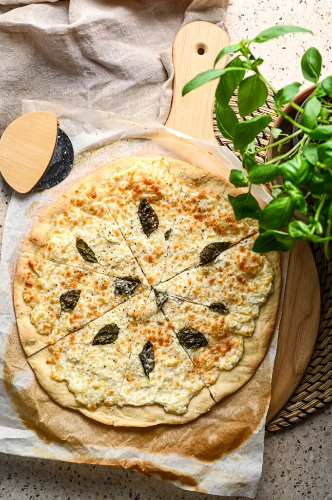 Pizza bianca (witte pizza) 1 Pizza bianca zonder tomatensaus